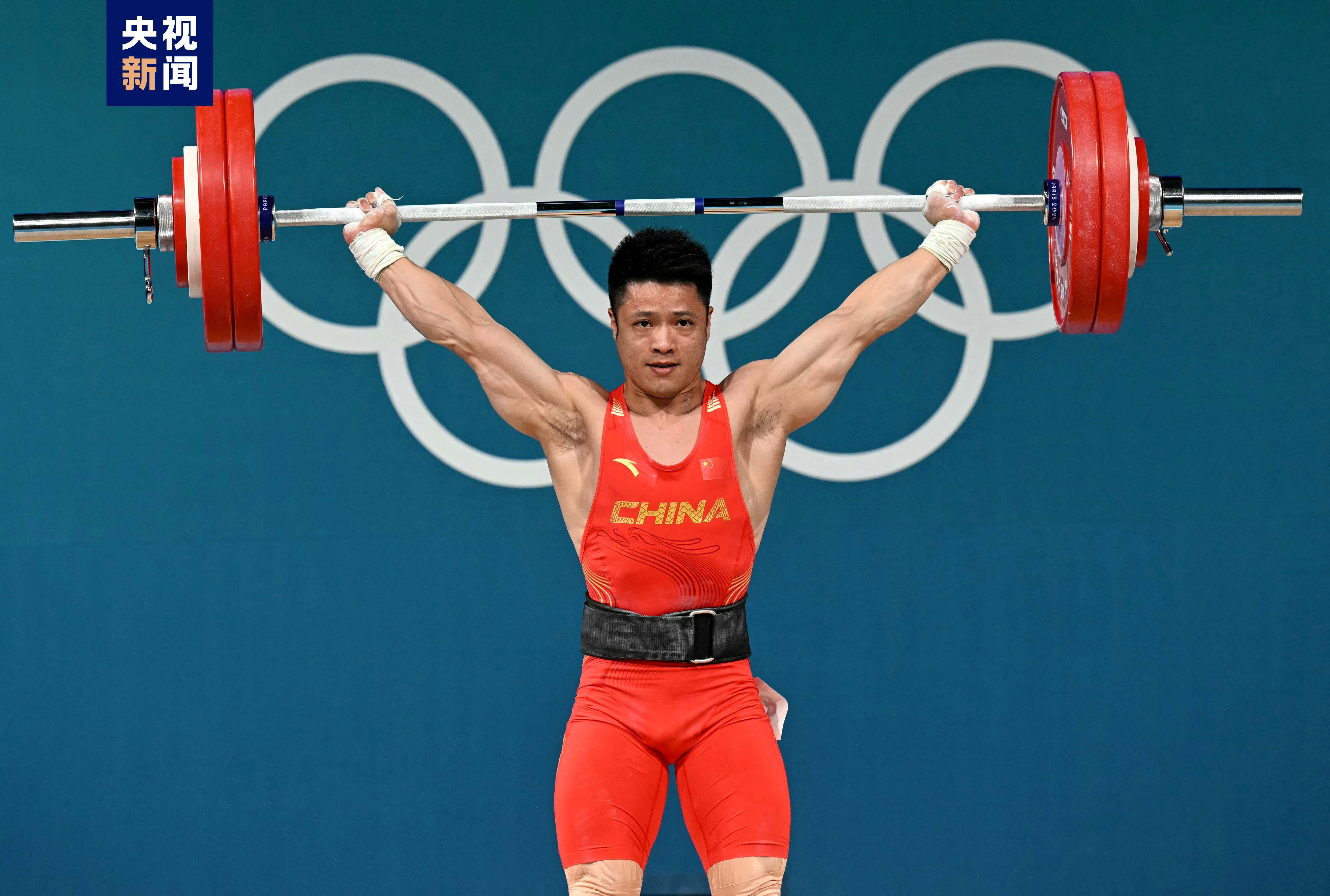 法国选手实力抢夺!举重先锋风华再现 法国选手实力抢夺!举重先锋风华再现