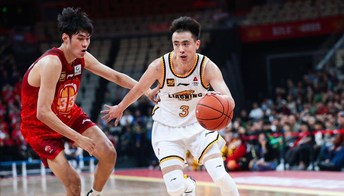 开云体育入口-辽宁男篮决战青岛队，全队备战饱满