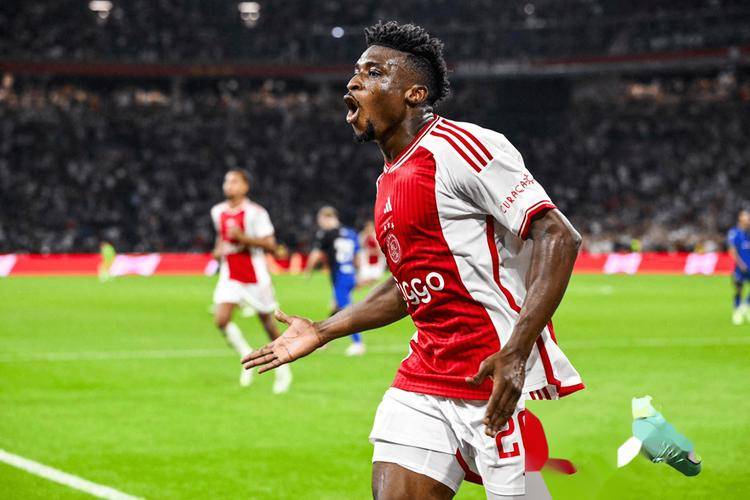 开云体育入口-包含荷兰阿贾克斯险胜，继续稳居榜首的词条