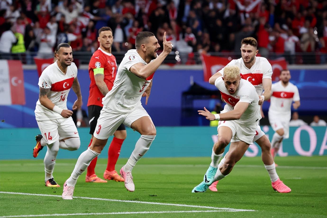 捷克队客场拦阻挪威队，成功晋级