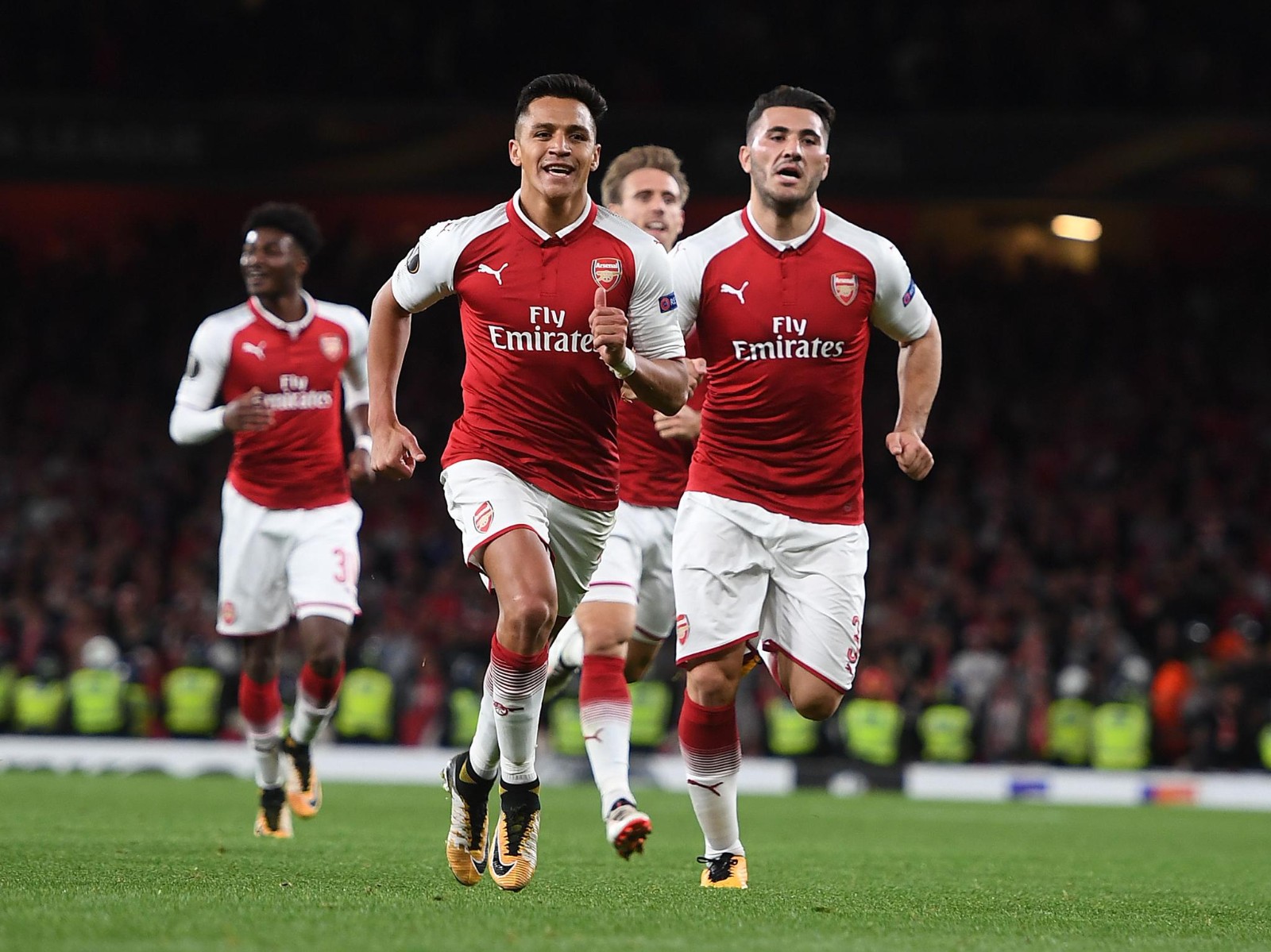 佛罗伦萨客场大胜切沃,保持不败 佛罗伦萨客场大胜切沃,保持不败