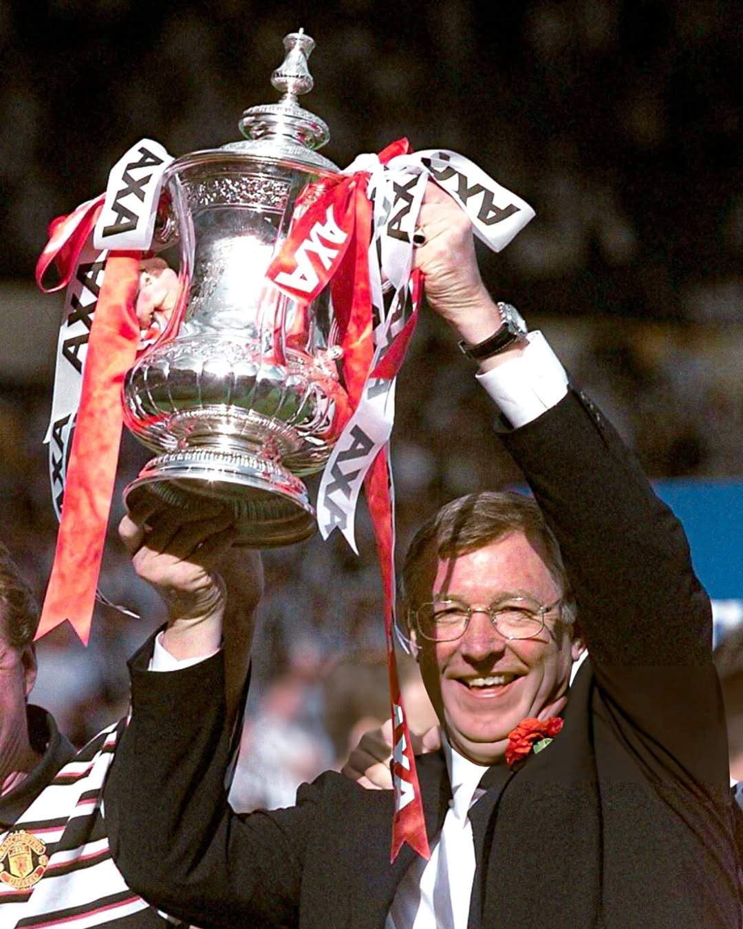 开云体育中国-英格兰队一路高歌，捧起欧洲杯冠军