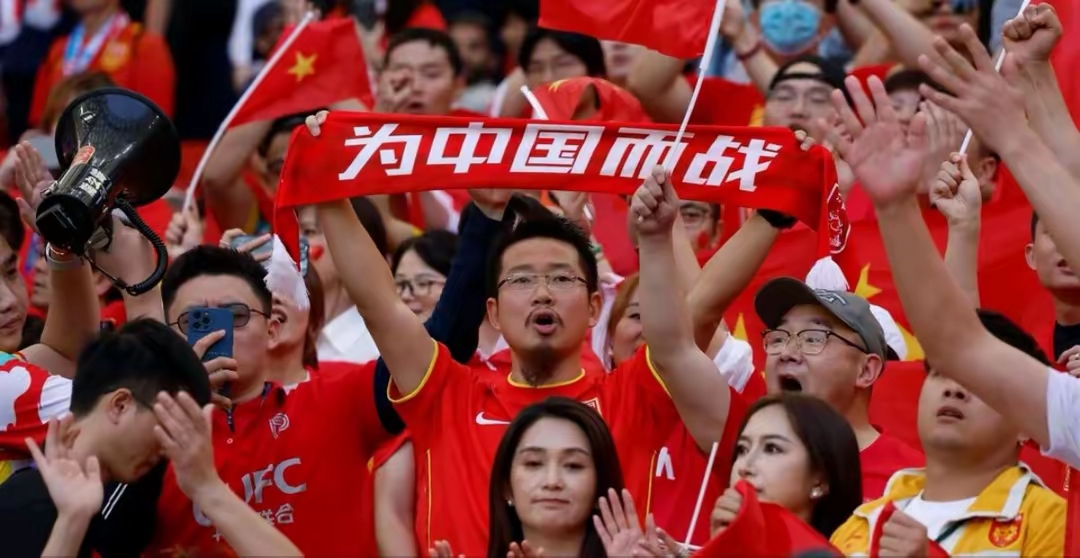 开云APP-雄风万丈，国内足球百战百胜锋芒毕露的简单介绍