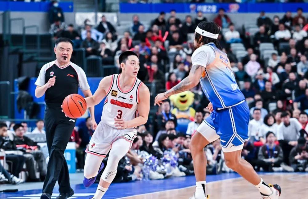 秘鲁女足球队换帅,士气大振 秘鲁女足球队换帅,士气大振