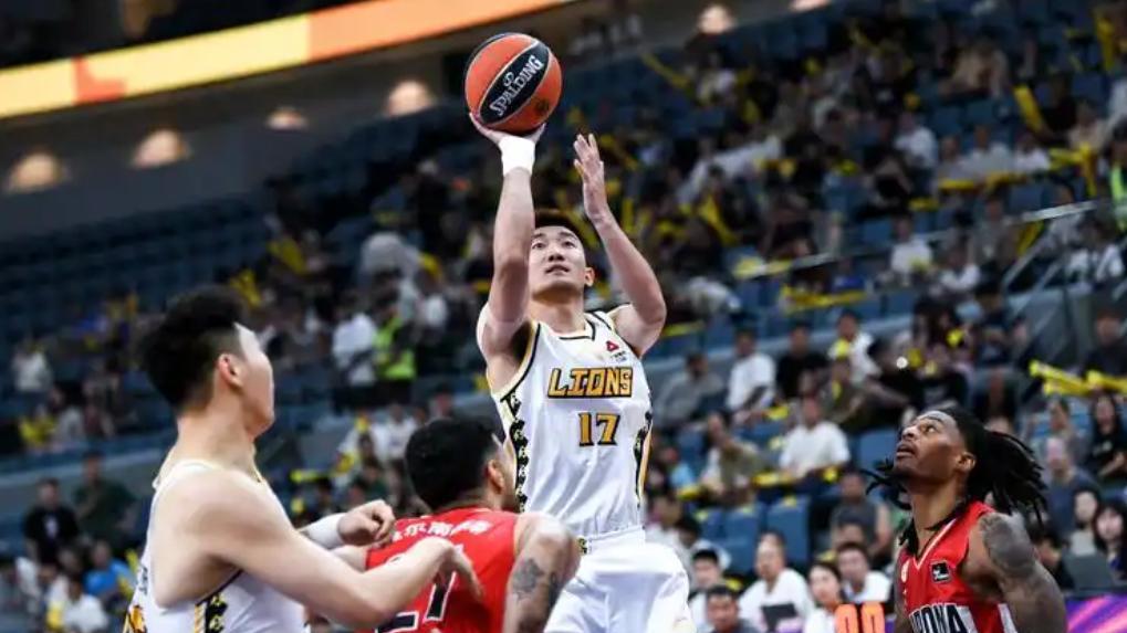 湖南男篮大获全胜,掀翻对手 湖南男篮大获全胜,掀翻对手