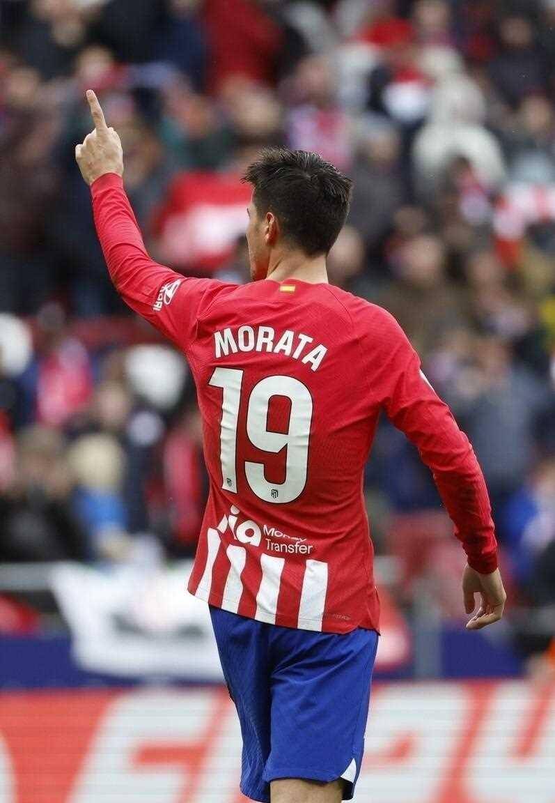 重大足球比赛中出现惊人逆转! 重大足球比赛中出现惊人逆转!