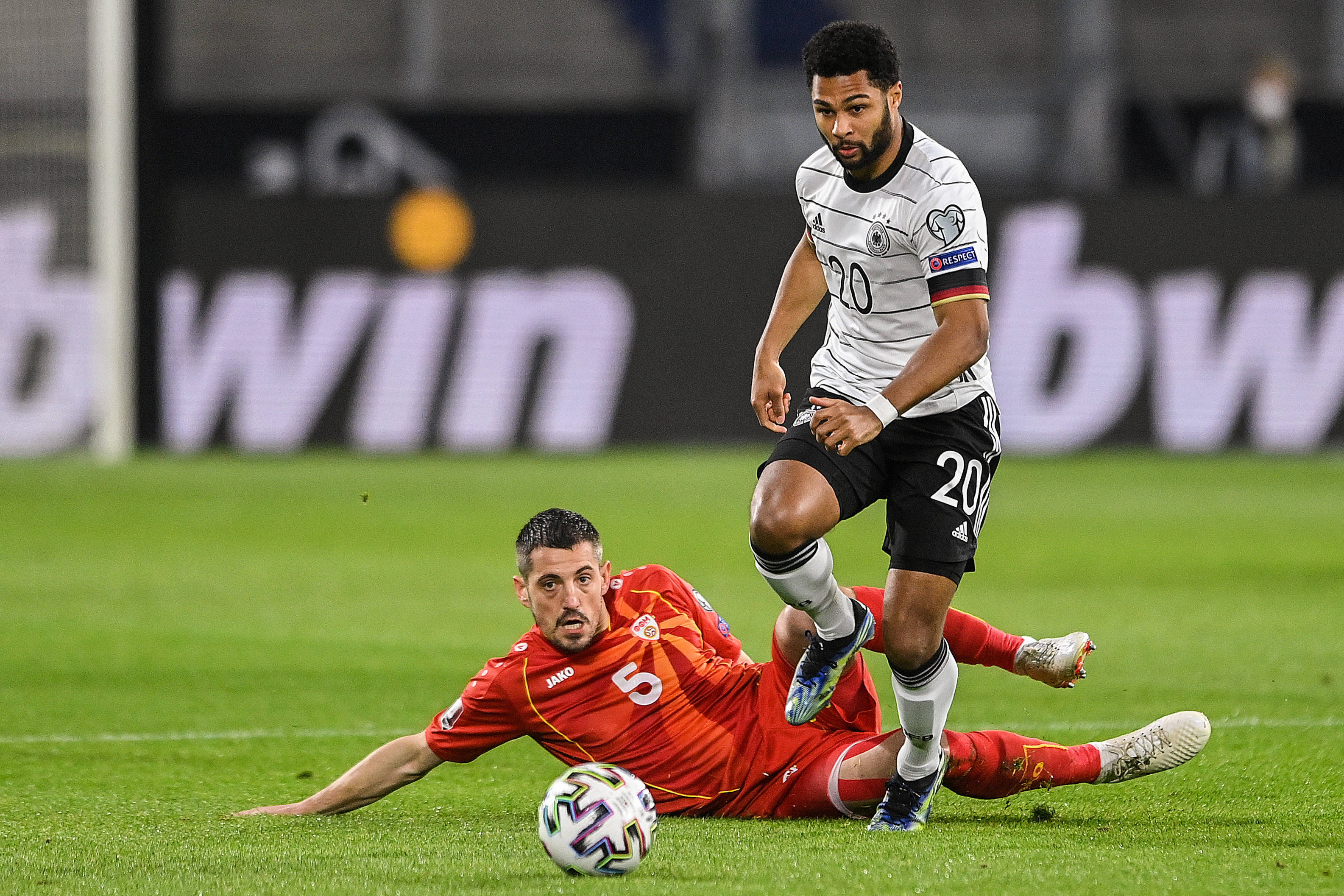 马其顿队击败马尔他,欧国杯前途一片晴朗 马其顿队击败马尔他,欧国杯前途一片晴朗