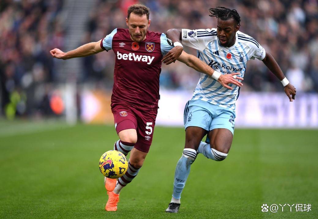 西汉姆联主帅信心满满,力争联赛前四 西汉姆联主帅信心满满,力争联赛前四