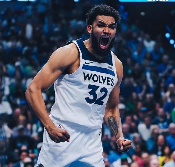 开云体育官网-NBA球员们在季后赛中展现出色表现