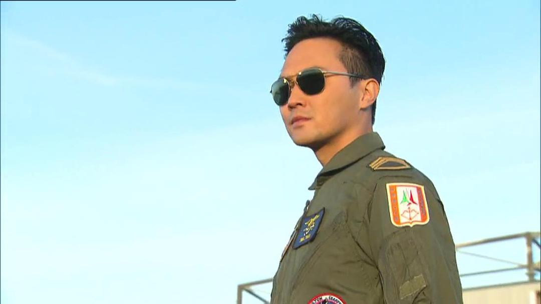 包含突尼斯游泳选手刷新个人最佳，再获认可的词条