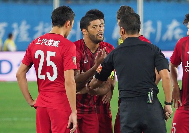 大连一方被爆冷,惨遭对手绝杀 大连一方被爆冷,惨遭对手绝杀