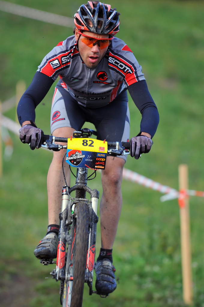 瑞士选手在山地自行车比赛中取得前五名 瑞士选手在山地自行车比赛中取得前五名