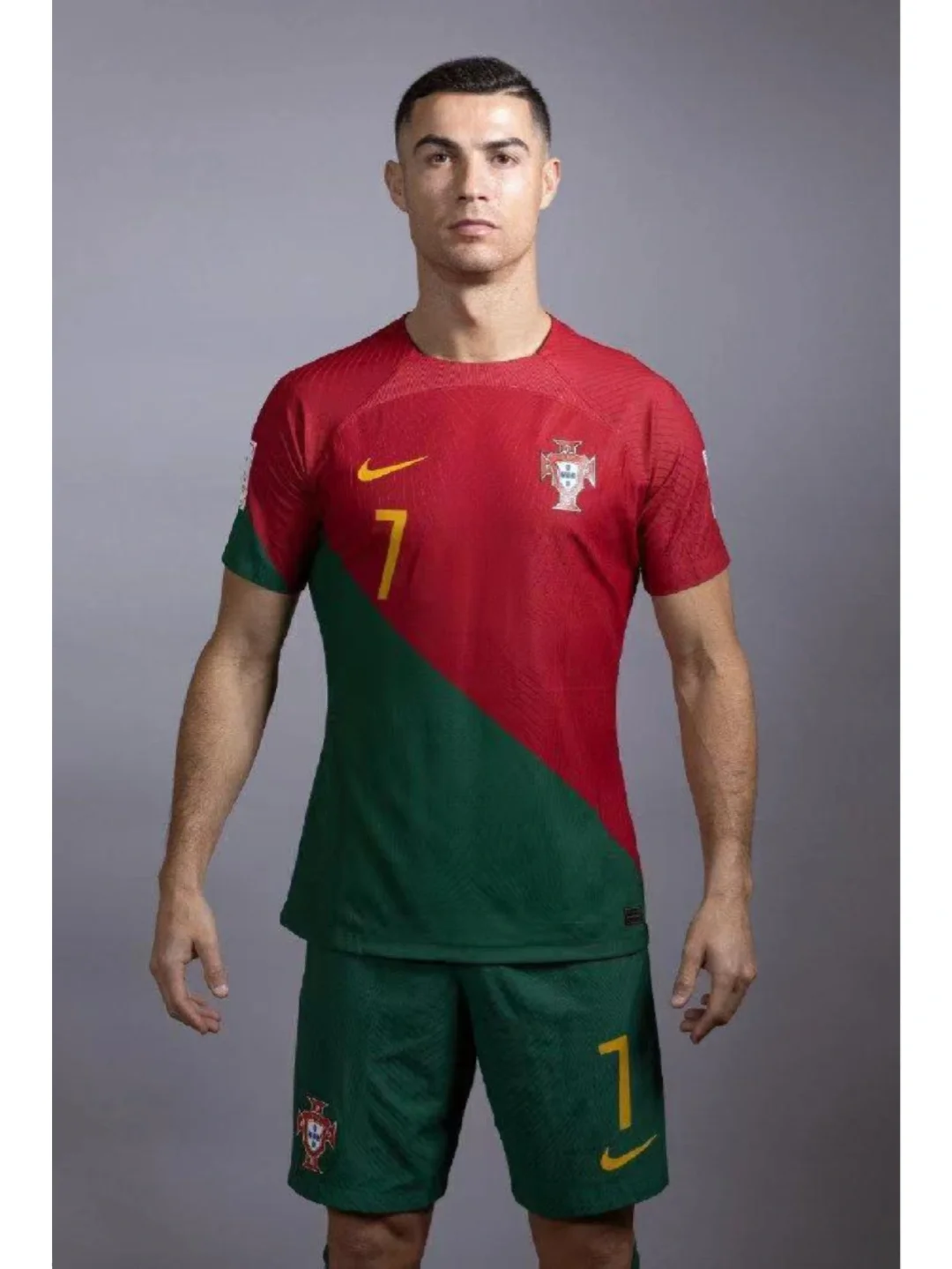 克里斯蒂亚诺·罗纳尔多取得进球,助球队夺胜的简单介绍 克里斯蒂亚诺·罗纳尔多取得进球,助球队夺胜的简单介绍