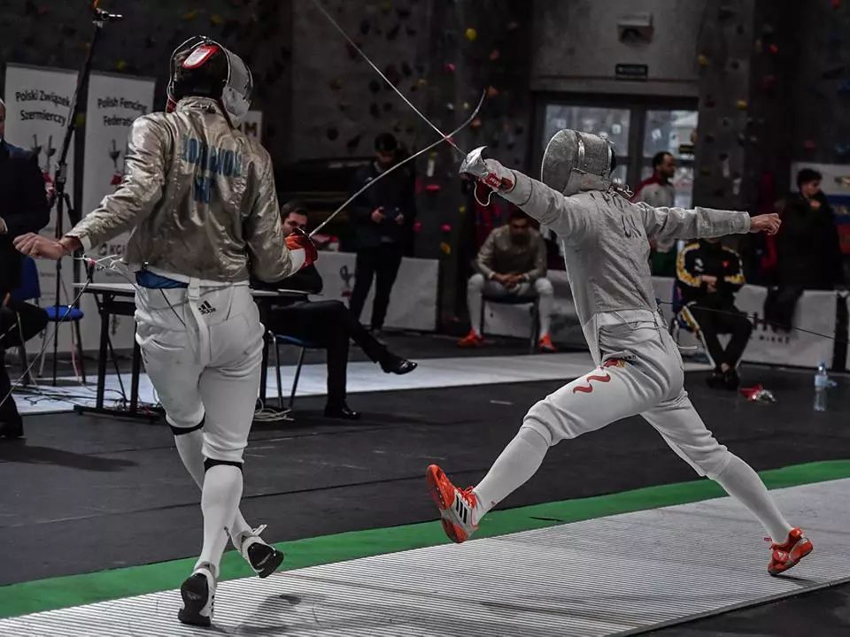 开云体育在线-华沙改革队在比赛中踢出精彩比赛