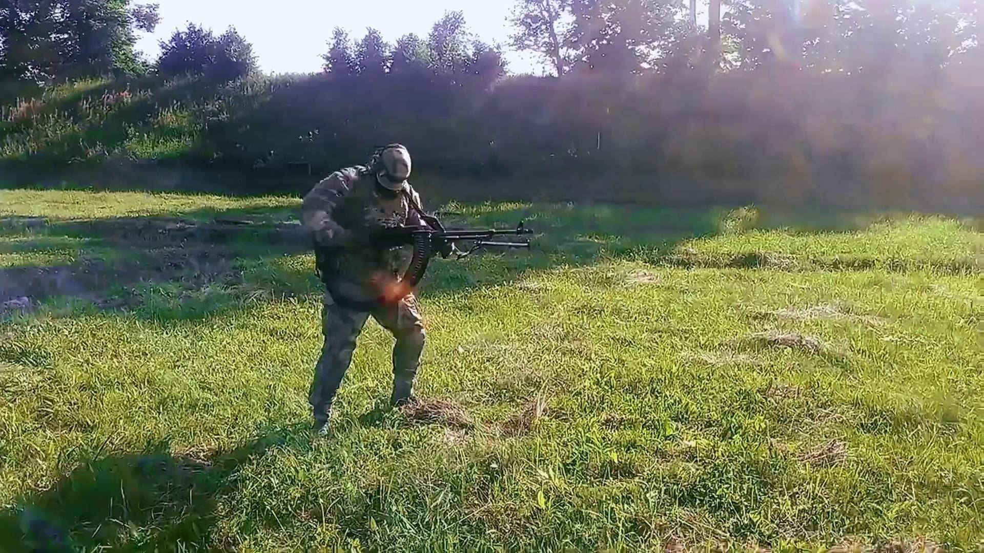 射击比赛俄罗斯选手稳定发挥夺冠