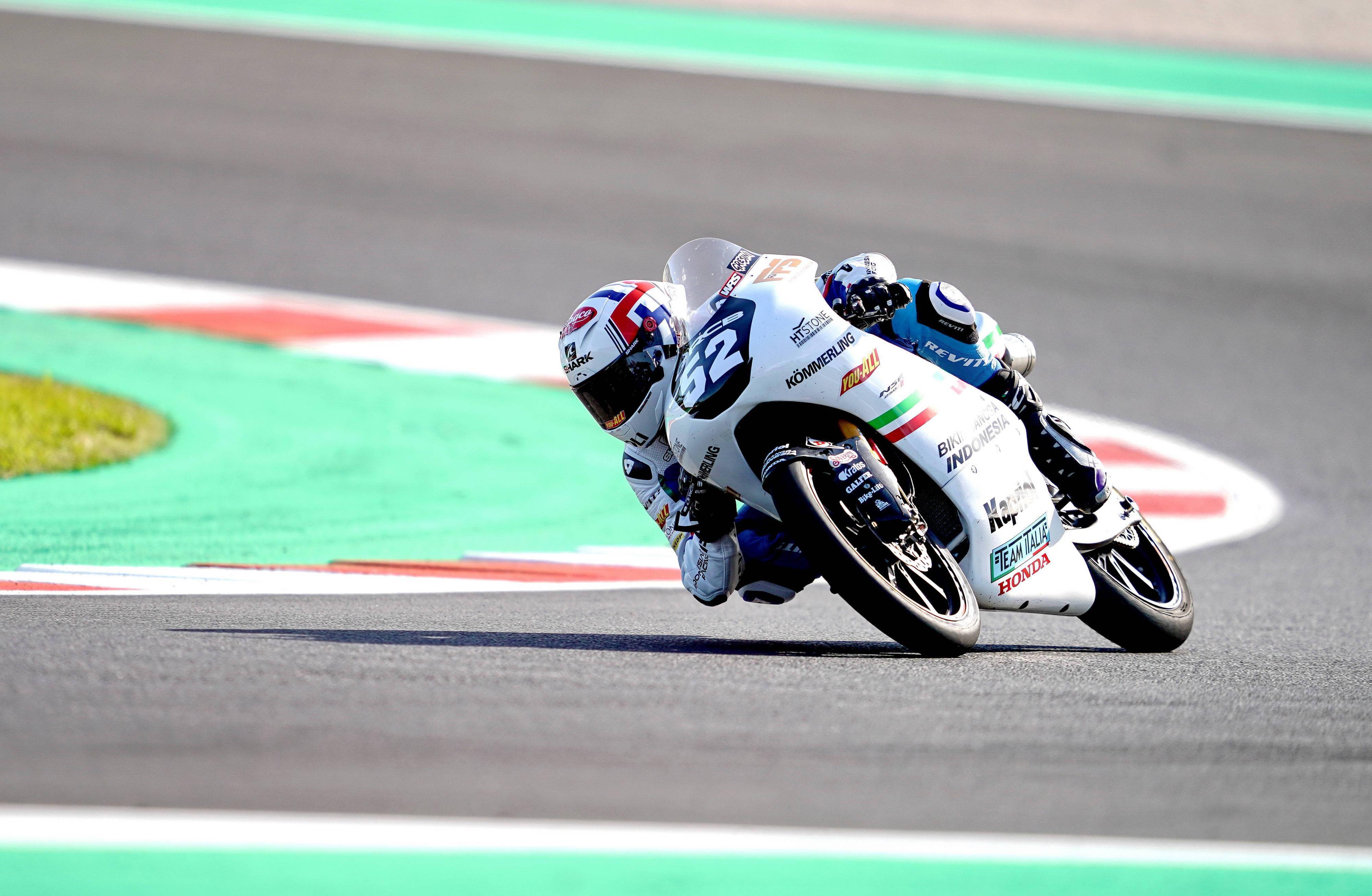 包含圣马力诺遗憾失利，欧洲锦标赛资格前景艰难的词条