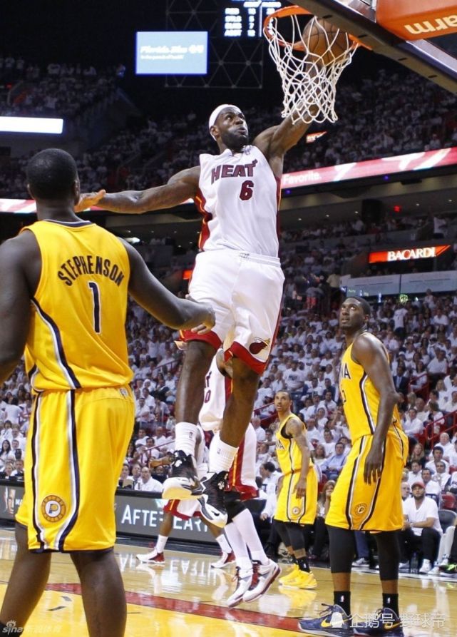 包含盖帽王再次展示绝杀本领,成全队功臣的词条 包含盖帽王再次展示绝杀本领,成全队功臣的词条