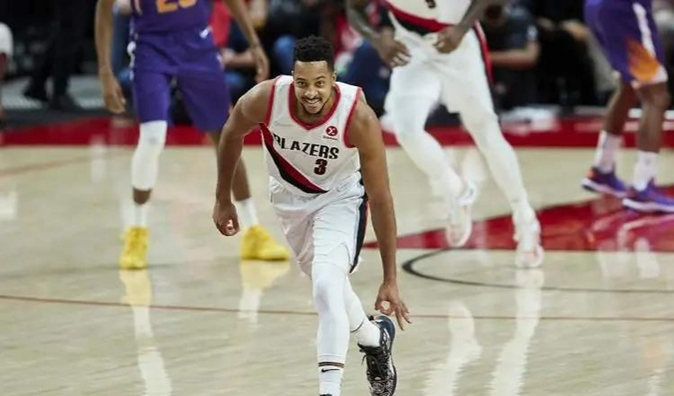 开拓者大胜太阳,取得四连胜 开拓者大胜太阳,取得四连胜