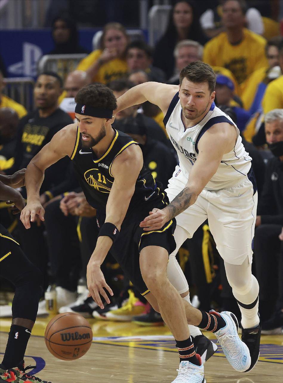 拉沃尔杯轻取年终总决赛，蒂姆关键制胜的简单介绍